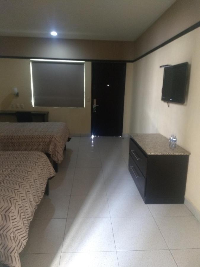 Jalyd Inn Irapuato Exterior photo
