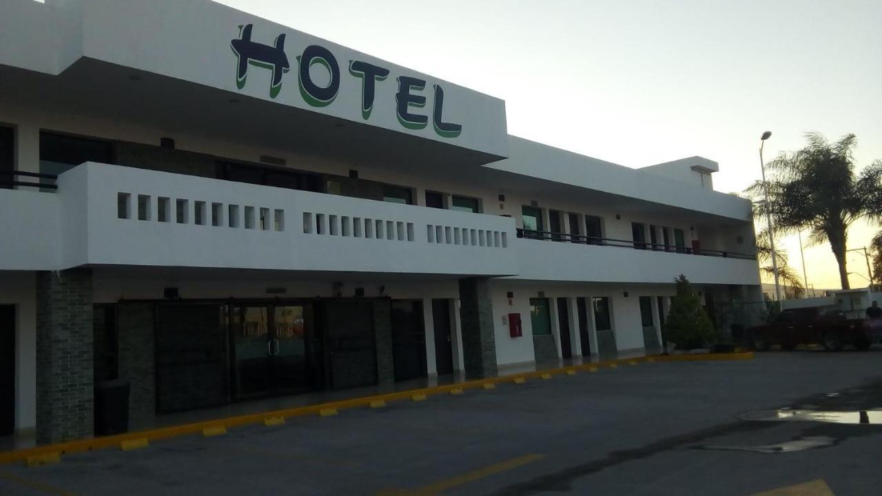 Jalyd Inn Irapuato Exterior photo